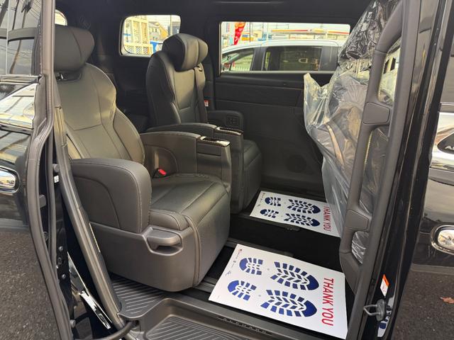 アルファード Ｚ　左右独立ムーンルーフ　寒冷地仕様　デジタルインナーミラー　パノラミックビューモニター　ブラインドスポットモニター　前後方録画機能　両側電動スライドドア　パワーバックドア　トヨタセーフティセンス（59枚目）