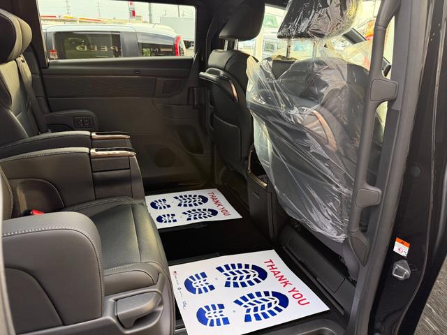 アルファード Ｚ　左右独立ムーンルーフ　寒冷地仕様　デジタルインナーミラー　パノラミックビューモニター　ブラインドスポットモニター　前後方録画機能　両側電動スライドドア　パワーバックドア　トヨタセーフティセンス（62枚目）