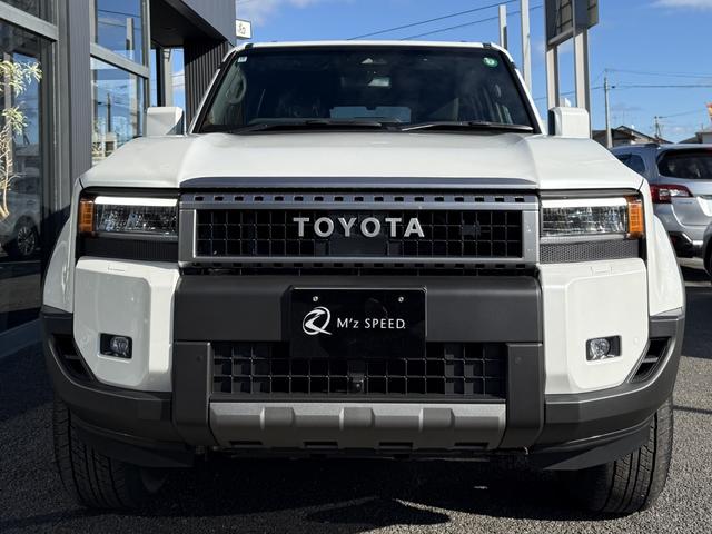 ランドクルーザー２５０ ＶＸ　７人乗り　　チルト＆電動ムーンルーフ　トヨタチームメイト　アドバンストドライブ　パノラミックビューモニター　デジタルインナーミラー　ブラインドスポットモニター　ヒッチメンバー（18枚目）