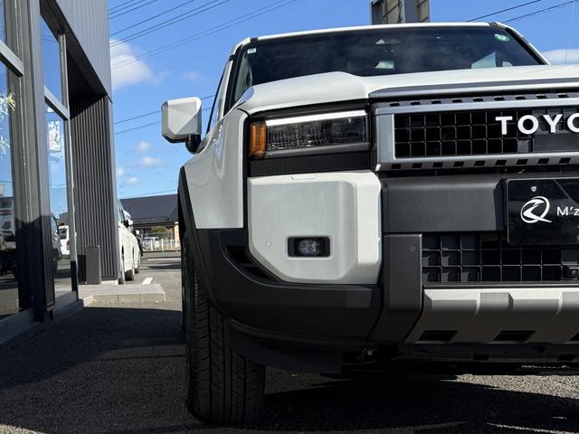 ランドクルーザー２５０ ＶＸ　７人乗り　　チルト＆電動ムーンルーフ　トヨタチームメイト　アドバンストドライブ　パノラミックビューモニター　デジタルインナーミラー　ブラインドスポットモニター　ヒッチメンバー（19枚目）
