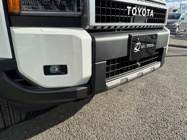 ランドクルーザー２５０ ＶＸ　７人乗り　　チルト＆電動ムーンルーフ　トヨタチームメイト　アドバンストドライブ　パノラミックビューモニター　デジタルインナーミラー　ブラインドスポットモニター　ヒッチメンバー（26枚目）