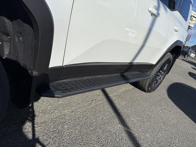 ランドクルーザー２５０ ＶＸ　７人乗り　　チルト＆電動ムーンルーフ　トヨタチームメイト　アドバンストドライブ　パノラミックビューモニター　デジタルインナーミラー　ブラインドスポットモニター　ヒッチメンバー（29枚目）