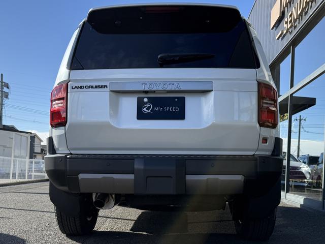 ランドクルーザー２５０ ＶＸ　７人乗り　　チルト＆電動ムーンルーフ　トヨタチームメイト　アドバンストドライブ　パノラミックビューモニター　デジタルインナーミラー　ブラインドスポットモニター　ヒッチメンバー（31枚目）