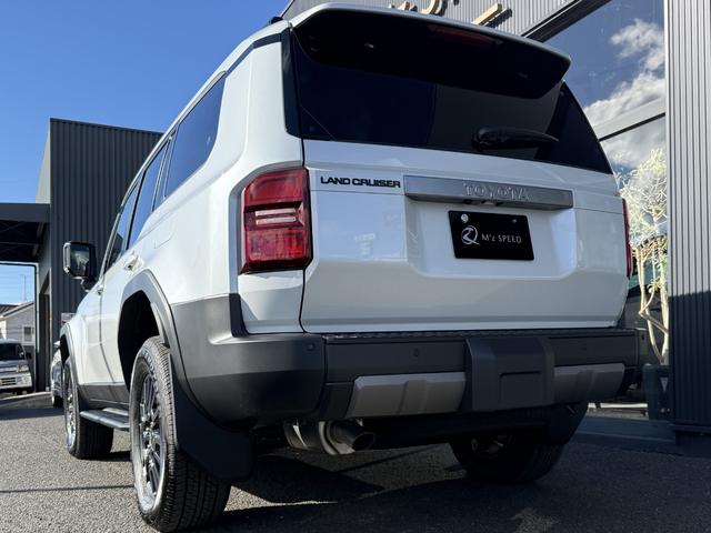 ランドクルーザー２５０ ＶＸ　７人乗り　　チルト＆電動ムーンルーフ　トヨタチームメイト　アドバンストドライブ　パノラミックビューモニター　デジタルインナーミラー　ブラインドスポットモニター　ヒッチメンバー（33枚目）