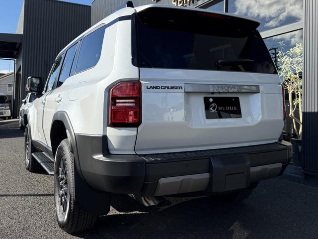 ランドクルーザー２５０ ＶＸ　７人乗り　　チルト＆電動ムーンルーフ　トヨタチームメイト　アドバンストドライブ　パノラミックビューモニター　デジタルインナーミラー　ブラインドスポットモニター　ヒッチメンバー（34枚目）