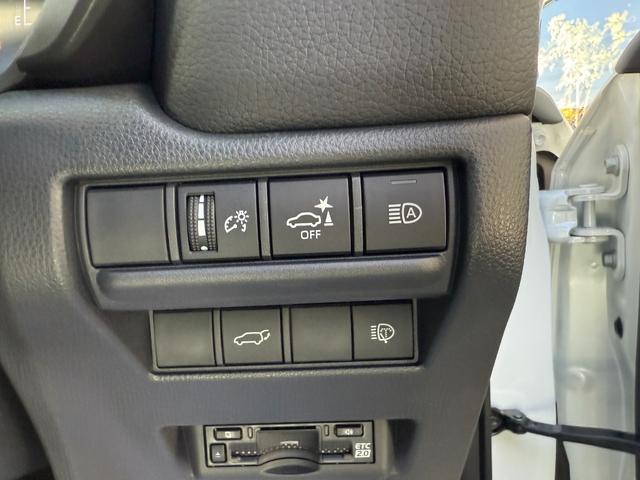 ランドクルーザー２５０ ＶＸ　７人乗り　　チルト＆電動ムーンルーフ　トヨタチームメイト　アドバンストドライブ　パノラミックビューモニター　デジタルインナーミラー　ブラインドスポットモニター　ヒッチメンバー（56枚目）