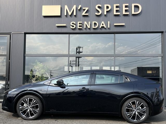 プリウス Ｚ　４ＷＤ　Ｅ－Ｆｏｕｒ　パノラマルーフ　パノラミックビューモニター　デジタルインナーミラー　前後方録画機能　トヨタチームメイトアドバンストパーク　ブラインドスポットモニター　寒冷地仕様（16枚目）