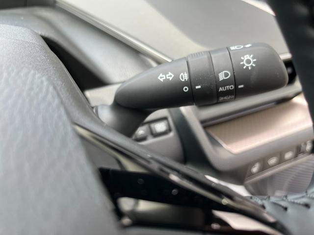 プリウス Ｚ　４ＷＤ　Ｅ－Ｆｏｕｒ　パノラマルーフ　パノラミックビューモニター　デジタルインナーミラー　前後方録画機能　トヨタチームメイトアドバンストパーク　ブラインドスポットモニター　寒冷地仕様（39枚目）