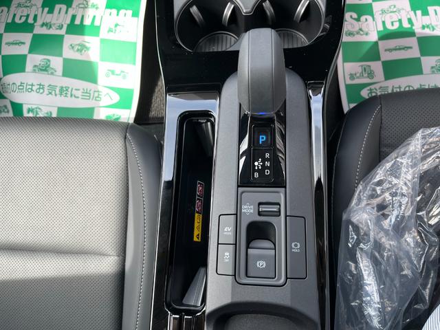 プリウス Ｚ　４ＷＤ　Ｅ－Ｆｏｕｒ　パノラマルーフ　パノラミックビューモニター　デジタルインナーミラー　前後方録画機能　トヨタチームメイトアドバンストパーク　ブラインドスポットモニター　寒冷地仕様（48枚目）