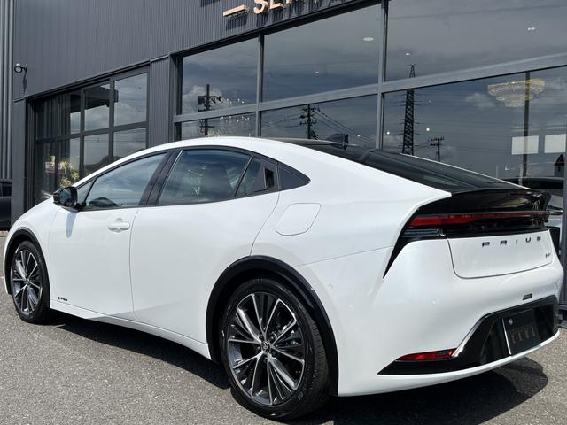 プリウス Ｚ　４ＷＤ　Ｅ－Ｆｏｕｒ　パノラマルーフ　パノラミックビューモニター　デジタルインナーミラー　前後方録画機能　トヨタチームメイトアドバンストパーク　ブラインドスポットモニター　寒冷地仕様（22枚目）