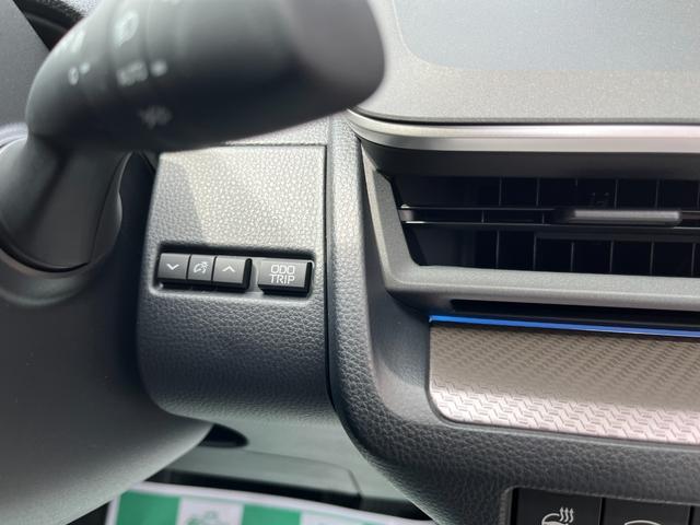 プリウス Ｚ　４ＷＤ　Ｅ－Ｆｏｕｒ　パノラマルーフ　パノラミックビューモニター　デジタルインナーミラー　前後方録画機能　トヨタチームメイトアドバンストパーク　ブラインドスポットモニター　寒冷地仕様（29枚目）