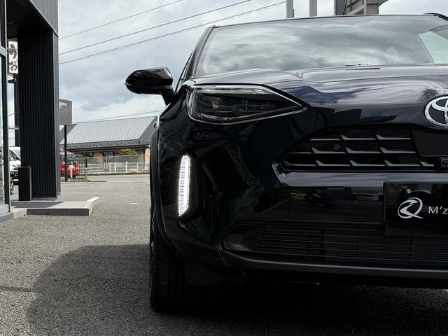 ヤリスクロス ハイブリッドZ アダプティブハイビームシステム トヨタチームメイト アドバンストパーク パノラミックビューモニター ハンズフリーバックドア カラーヘッドアップディスプレイ アクセサリーコンセント クルーズコントロール(17枚目)