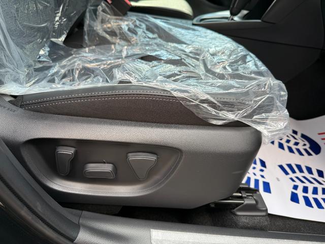 ヤリスクロス ハイブリッドZ アダプティブハイビームシステム トヨタチームメイト アドバンストパーク パノラミックビューモニター ハンズフリーバックドア カラーヘッドアップディスプレイ アクセサリーコンセント クルーズコントロール(52枚目)