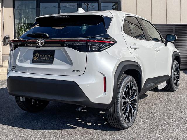 ヤリスクロス ハイブリッドZ アダプティブハイビームシステム トヨタチームメイト アドバンストパーク パノラミックビューモニター ハンズフリーバックドア カラーヘッドアップディスプレイ アクセサリーコンセント クルーズコントロール(42枚目)