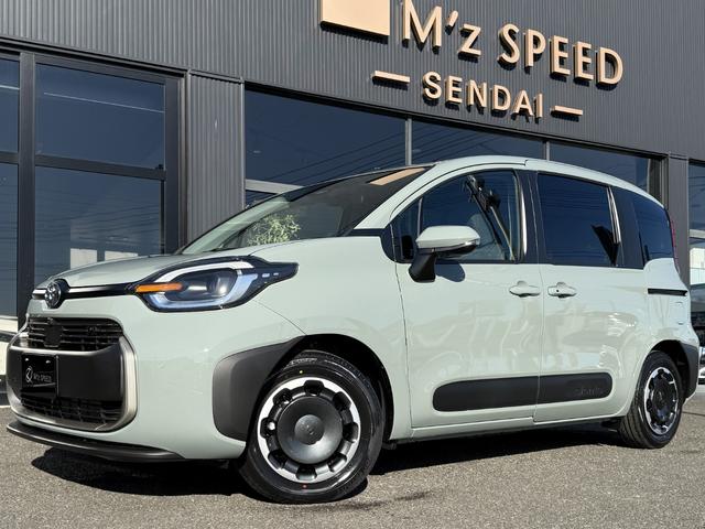 シエンタ ハイブリッドＺ　改良後　７人乗り　コンフォートパッケージ　パノラミックビューモニター　前後方録画機能付　ブラインドスポットモニター　両側電動スライドドア　電動パーキングブレーキ　天井サーキュレーター（12枚目）