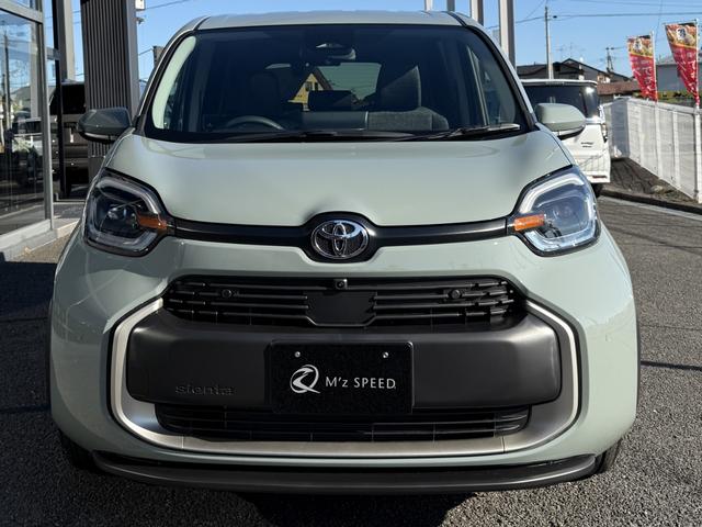 シエンタ ハイブリッドＺ　改良後　７人乗り　コンフォートパッケージ　パノラミックビューモニター　前後方録画機能付　ブラインドスポットモニター　両側電動スライドドア　電動パーキングブレーキ　天井サーキュレーター（17枚目）