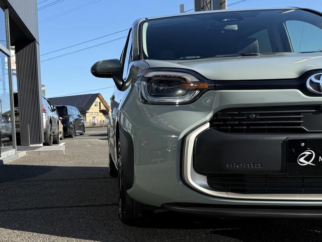 シエンタ ハイブリッドＺ　改良後　７人乗り　コンフォートパッケージ　パノラミックビューモニター　前後方録画機能付　ブラインドスポットモニター　両側電動スライドドア　電動パーキングブレーキ　天井サーキュレーター（18枚目）