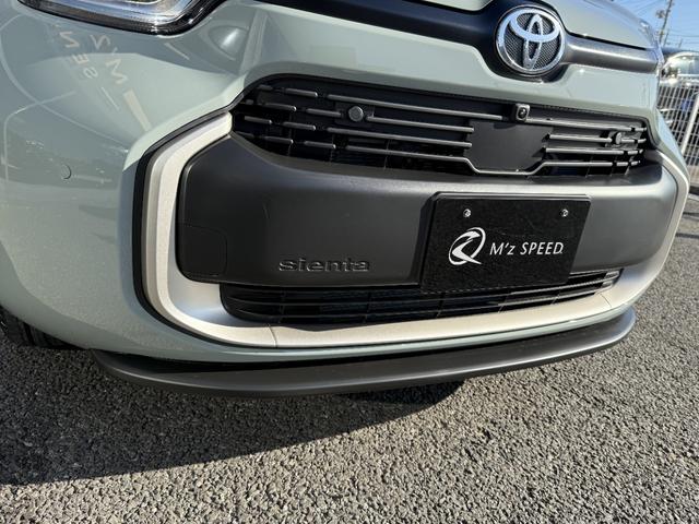 シエンタ ハイブリッドＺ　改良後　７人乗り　コンフォートパッケージ　パノラミックビューモニター　前後方録画機能付　ブラインドスポットモニター　両側電動スライドドア　電動パーキングブレーキ　天井サーキュレーター（23枚目）