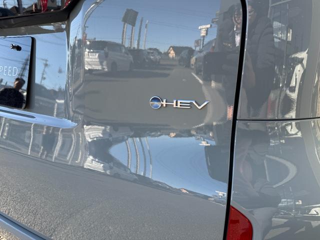 シエンタ ハイブリッドＺ　改良後　７人乗り　コンフォートパッケージ　パノラミックビューモニター　前後方録画機能付　ブラインドスポットモニター　両側電動スライドドア　電動パーキングブレーキ　天井サーキュレーター（34枚目）