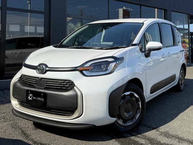 シエンタ ハイブリッドZ 改良後 7人乗り コンフォートパッケージ パノラミックビューモニター 前後方録画機能付 ブラインドスポットモニター 両側電動スライドドア 電動パーキングブレーキ 天井サーキュレーター(11枚目)