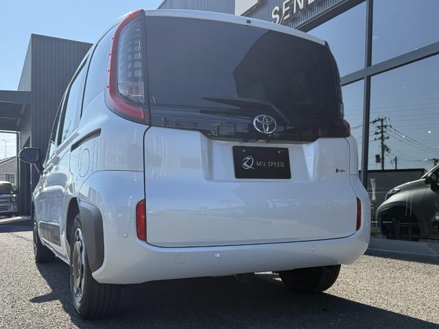 シエンタ ハイブリッドZ 改良後 7人乗り コンフォートパッケージ パノラミックビューモニター 前後方録画機能付 ブラインドスポットモニター 両側電動スライドドア 電動パーキングブレーキ 天井サーキュレーター(26枚目)