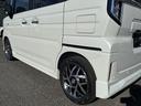 ハイブリッドＸＳターボ　４ＷＤ　エムズスピードエアロＶｅｒコンプリートカー　全方位モニター付９インチメモリーナビ　届出済未使用車　ＺＥＳＵエアロＦ・Ｒ　１６インチＪカラットホイール　両側電動スライドドア　スズキコネクト対応（32枚目）