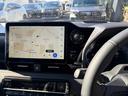 ハイブリッドＳ－Ｚ　改良後トヨタチームメイト　アドバンスドパーク　パノラミックビューモニター　デジタルインナーミラー　快適利便パッケージ　トヨタセーフティセンス　プラチナホワイトパールマイカ　ユニバーサルステップ（37枚目）