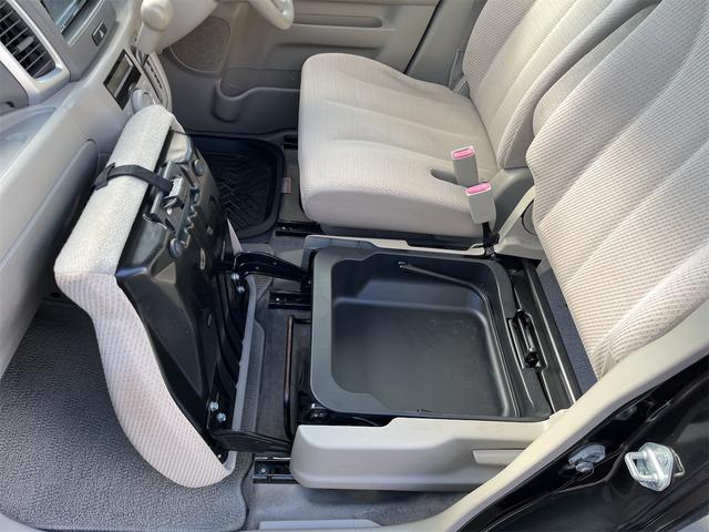 スペーシア Ｇ　４ＷＤ　ＥＴＣ　両側スライドドア　スマートキー　アイドリングストップ　電動格納ミラー　シートヒーター　ベンチシート　ＣＶＴ　盗難防止システム　ＡＢＳ　ＣＤ　ＤＶＤ再生　Ｂｌｕｅｔｏｏｔｈ（29枚目）