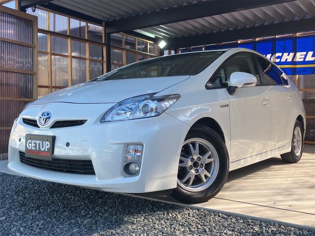 プリウス S ETC バックカメラ ナビ TV アルミホイール オートライト CVT スマートキー アイドリングストップ 電動格納ミラー 盗難防止システム CD ミュージックプレイヤー接続可 衝突安全ボディ ABS(13枚目)