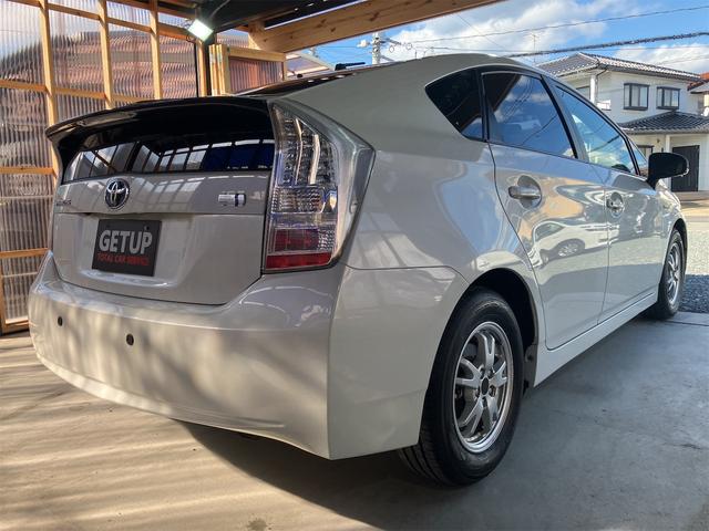 プリウス S ETC バックカメラ ナビ TV アルミホイール オートライト CVT スマートキー アイドリングストップ 電動格納ミラー 盗難防止システム CD ミュージックプレイヤー接続可 衝突安全ボディ ABS(19枚目)