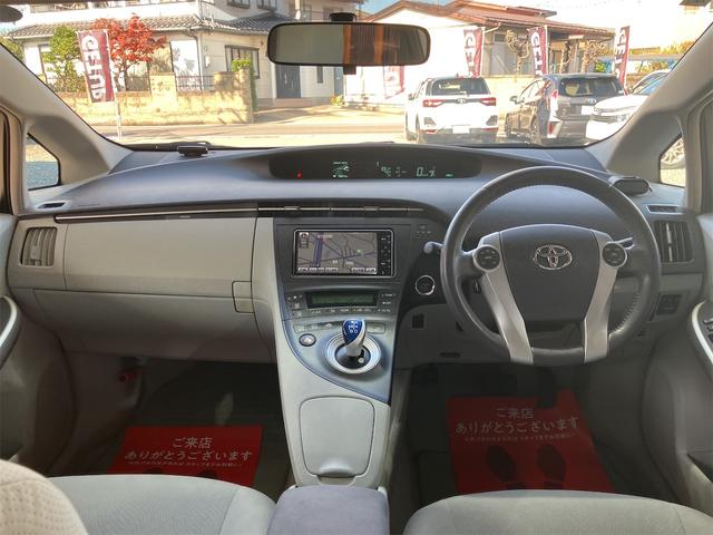 プリウス S ETC バックカメラ ナビ TV アルミホイール オートライト CVT スマートキー アイドリングストップ 電動格納ミラー 盗難防止システム CD ミュージックプレイヤー接続可 衝突安全ボディ ABS(32枚目)