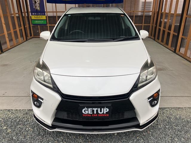 プリウス Ｓツーリングセレクション・Ｇ’ｓ　トヨタ純正ナビ＆フルセグＴＶ　ミラーリング機能　バックカメラ　Ｇ’ｓフルエアロ　ＥＴＣ　スマートキー　シャークアンテナ　オートライト（5枚目）