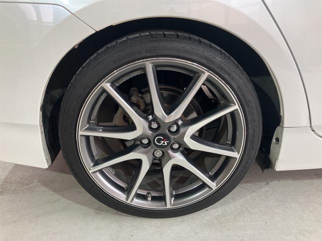 プリウス Ｓツーリングセレクション・Ｇ’ｓ　トヨタ純正ナビ＆フルセグＴＶ　ミラーリング機能　バックカメラ　Ｇ’ｓフルエアロ　ＥＴＣ　スマートキー　シャークアンテナ　オートライト（18枚目）