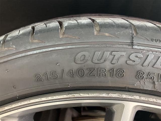 プリウス Ｓツーリングセレクション・Ｇ’ｓ　トヨタ純正ナビ＆フルセグＴＶ　ミラーリング機能　バックカメラ　Ｇ’ｓフルエアロ　ＥＴＣ　スマートキー　シャークアンテナ　オートライト（19枚目）