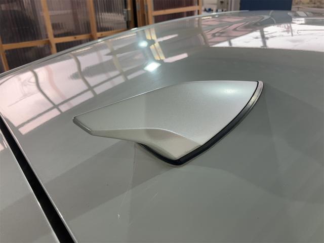 プリウス Ｓツーリングセレクション・Ｇ’ｓ　トヨタ純正ナビ＆フルセグＴＶ　ミラーリング機能　バックカメラ　Ｇ’ｓフルエアロ　ＥＴＣ　スマートキー　シャークアンテナ　オートライト（24枚目）