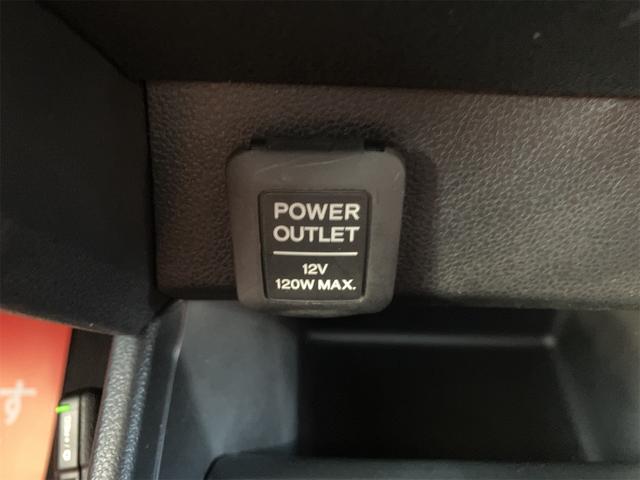 フィット ＲＳ　ケンウッドナビ＆フルセグＴＶ　ドライブレコーダー　リアカメラ　パドルシフト　純正１６インチアルミホイール（25枚目）