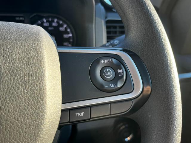 アトレー ＲＳ　ワンオーナー　買取直販　チョイアゲリフトアップ　アウトドアＬＯＯＫ　オープンカントリー　スタッドレスタイヤ付　グリルガード　ワークライト　スマートアシスト　両側パワースライドドア　シートカバー（23枚目）