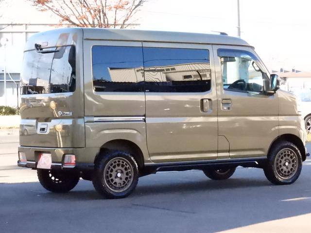 アトレー ＲＳ　ワンオーナー　買取直販　チョイアゲリフトアップ　アウトドアＬＯＯＫ　オープンカントリー　スタッドレスタイヤ付　グリルガード　ワークライト　スマートアシスト　両側パワースライドドア　シートカバー（42枚目）