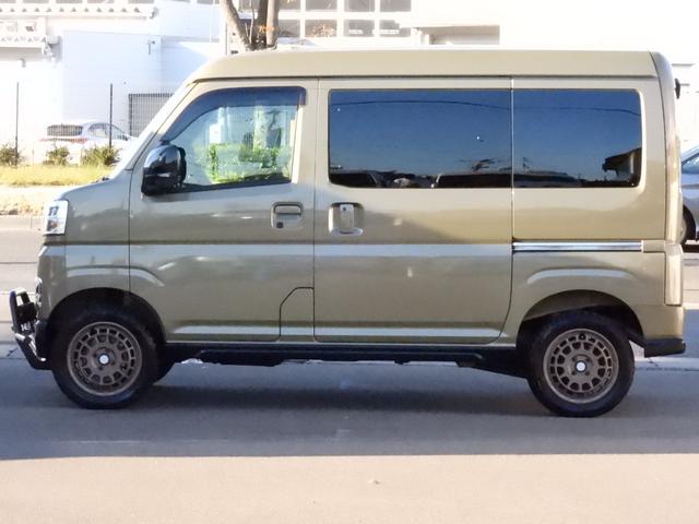 アトレー ＲＳ　ワンオーナー　買取直販　チョイアゲリフトアップ　アウトドアＬＯＯＫ　オープンカントリー　スタッドレスタイヤ付　グリルガード　ワークライト　スマートアシスト　両側パワースライドドア　シートカバー（45枚目）