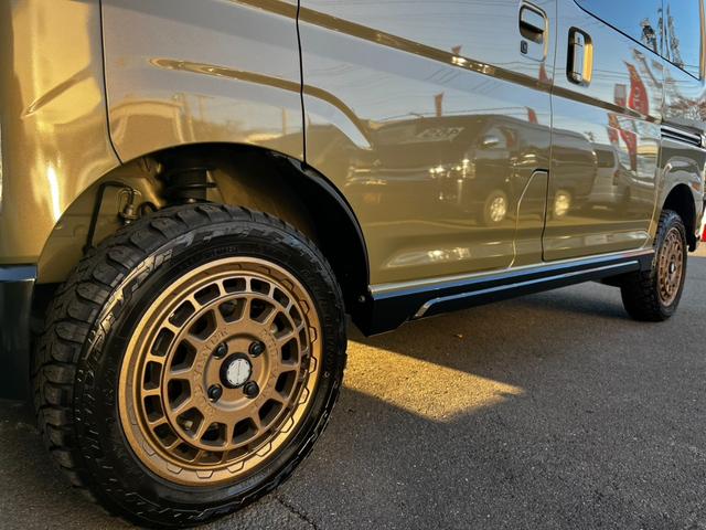 アトレー ＲＳ　ワンオーナー　買取直販　チョイアゲリフトアップ　アウトドアＬＯＯＫ　オープンカントリー　スタッドレスタイヤ付　グリルガード　ワークライト　スマートアシスト　両側パワースライドドア　シートカバー（56枚目）