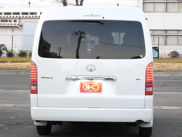 ハイエースワゴン ＧＬ　ワンオーナー　　４ＷＤ寒冷地仕様　ベッドキット　ＢＩＧＸ１１インチナビ＆後席モニター　ＨＤＭＩミラーリング　スピーカー増設　全周囲カメラ　パワースライドドア　ＬＥＤヘッドライト　デジタルインナーミラー（20枚目）