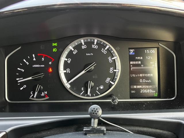 ハイエースバン スーパーＧＬ　ダークプライムＩＩ　ワンオーナー４ＷＤ寒冷地仕様　ＢＩＧ－Ｘナビ　レカロ　純正エンジンスターター　Ｇｅｎｂ足回りローダウン　フルエアロ　リアスポイラー　クルーズコントロール　ドラレコ　フロア　スピーカー＆ツィーター（28枚目）