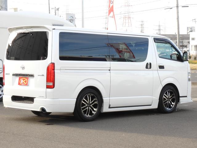 ハイエースバン スーパーＧＬ　ダークプライムＩＩ　ワンオーナー４ＷＤ寒冷地仕様　ＢＩＧ－Ｘナビ　レカロ　純正エンジンスターター　Ｇｅｎｂ足回りローダウン　フルエアロ　リアスポイラー　クルーズコントロール　ドラレコ　フロア　スピーカー＆ツィーター（59枚目）