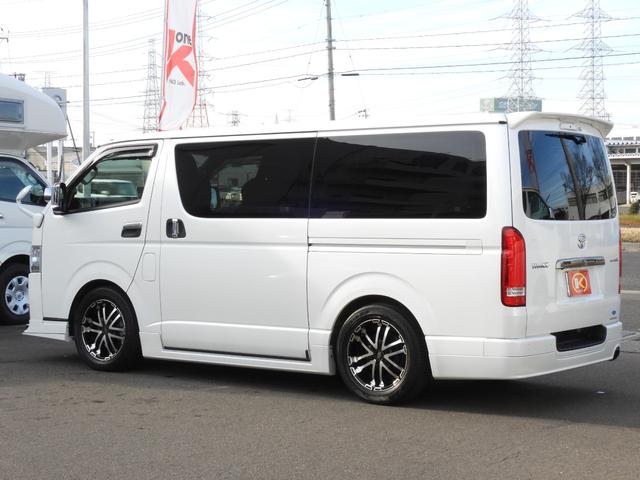 ハイエースバン スーパーＧＬ　ダークプライムＩＩ　ワンオーナー４ＷＤ寒冷地仕様　ＢＩＧ－Ｘナビ　レカロ　純正エンジンスターター　Ｇｅｎｂ足回りローダウン　フルエアロ　リアスポイラー　クルーズコントロール　ドラレコ　フロア　スピーカー＆ツィーター（62枚目）