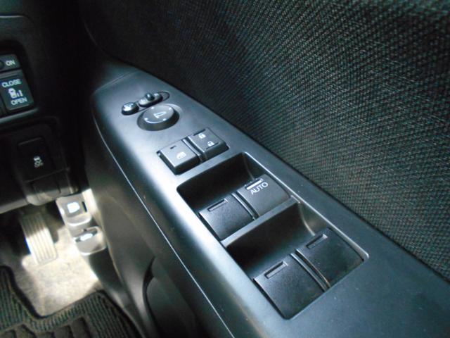 G・Lパッケージ 禁煙車 純正SDナビ アイドリングストップ(19枚目)