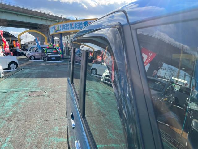 カロッツェリアSDナビ 両側パワースライドドア フォグランプ ターボ アイドリングストプ ETC オートエアコン 衝突被害軽減ブレーキ プッシュスタート 運転席シートヒーター ステアリングスイッチ(13枚目)