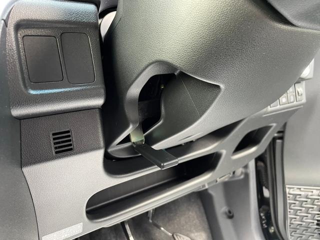 カスタム RS ハイパーSAIII 夏タイヤ新品交換 純正8インチメモリーナビ DVD再生 フルセグテレビ ブルートゥース ETC シートヒーター Fドラレコ オートハイビーム LEDオートライト ステアリングスイッチ 全方位カメラ(30枚目)