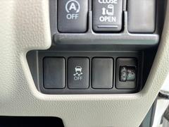 広々とした運転席 6