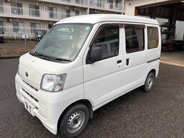 TOYOTA PIXIS VAN DELUXE