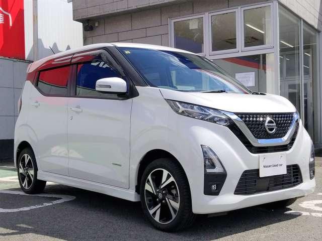 デイズ ６６０　ハイウェイスターＧターボ　プロパイロット　エディション　４ＷＤ　純正９インチナビ　アラウンドビュー（15枚目）